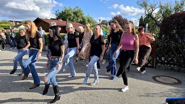 Line-Dance-Vorführung